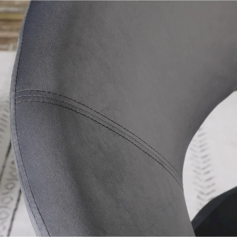 Poltrona imbottita in poliestere da 28" con base dorata