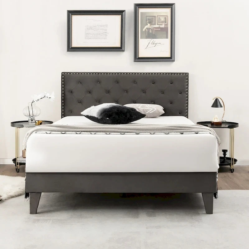 Base letto imbottita con testiera trapuntata