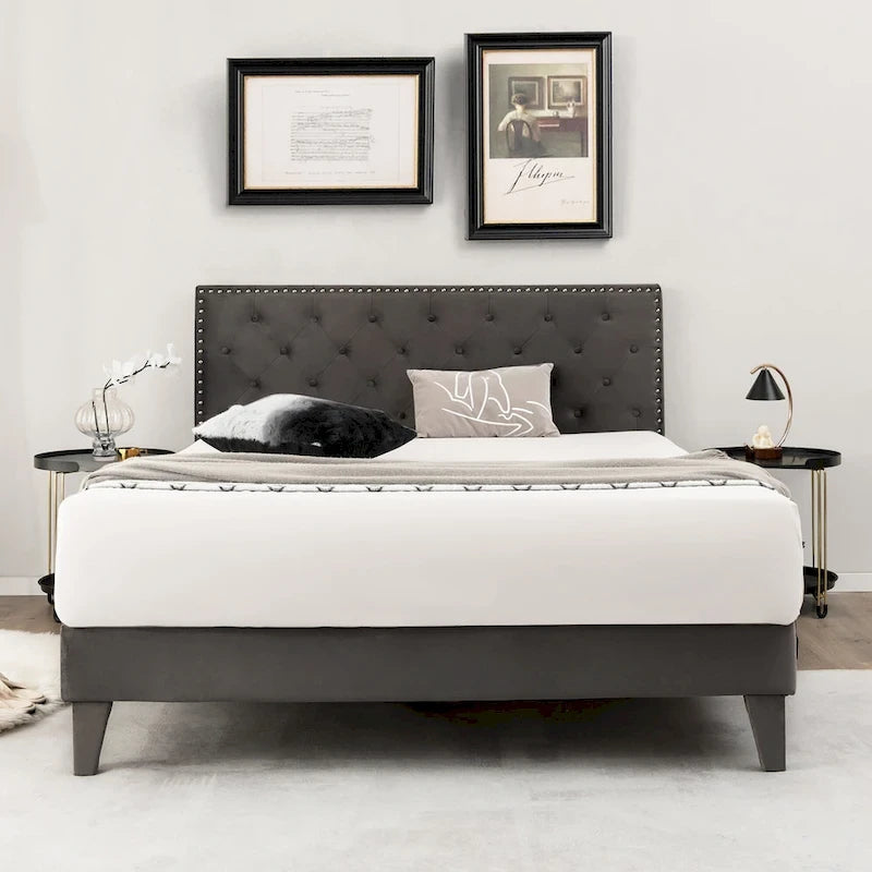 Base letto imbottita con testiera trapuntata