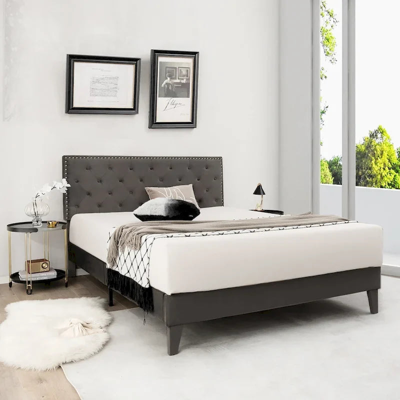 Base letto imbottita con testiera trapuntata