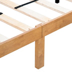 Letto a piattaforma matrimoniale in legno con robuste doghe in legno per camera da letto